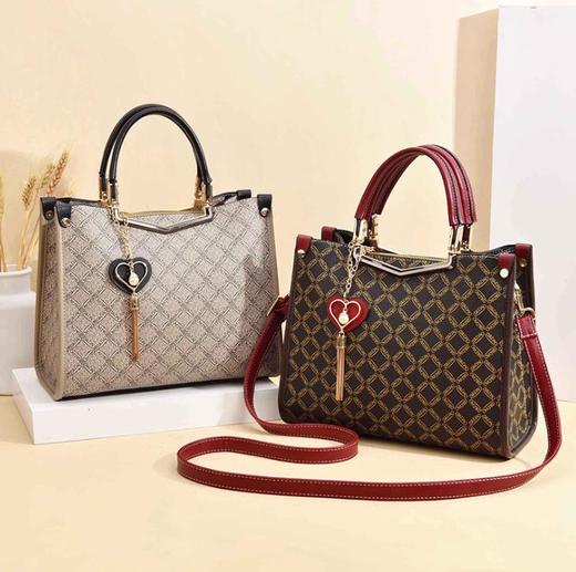 【服饰鞋包】中年女士包包秋冬百搭手提包妈妈斜挎大包 商品图2