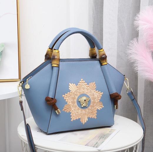 【服饰鞋包】新款PU女包手提斜跨包包刺绣女式包bags 欧美风 商品图1