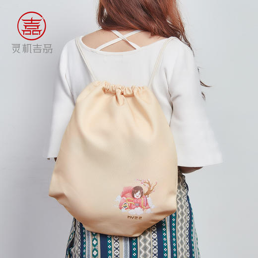 麦玲玲锦鲤颈枕U型枕 商品图2