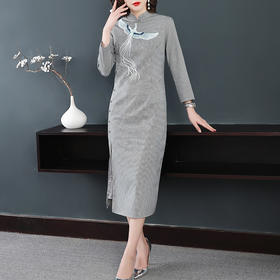 YFN-19307秋季新款格子旗袍改良版文艺年轻款少女中长款中国风优雅连衣裙