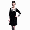 MY-5919秋冬中老年大码女装绣花大摆裙 商品缩略图3