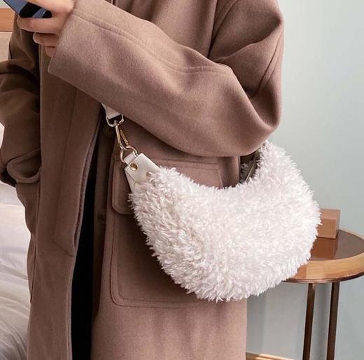 【服饰鞋包】毛毛包新款潮韩版百搭羊羔毛包包女斜挎秋冬单肩包可爱毛绒包 商品图0