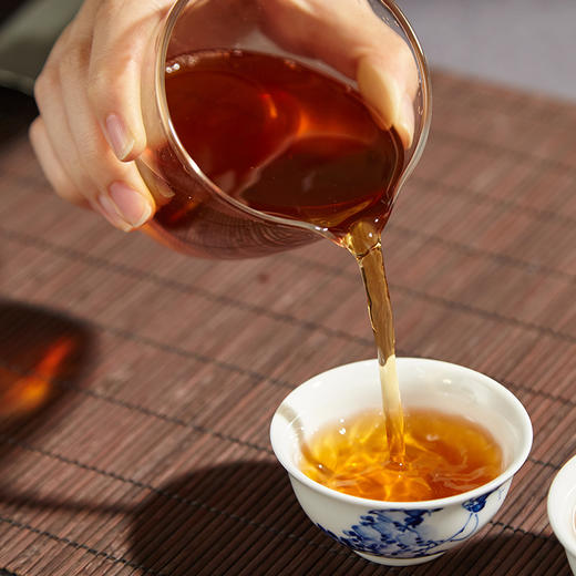 【安化黑茶】千秋界丨手筑茯砖 湖南安化黑茶 2017年 480g 金花繁茂，菌花香浓郁 商品图3