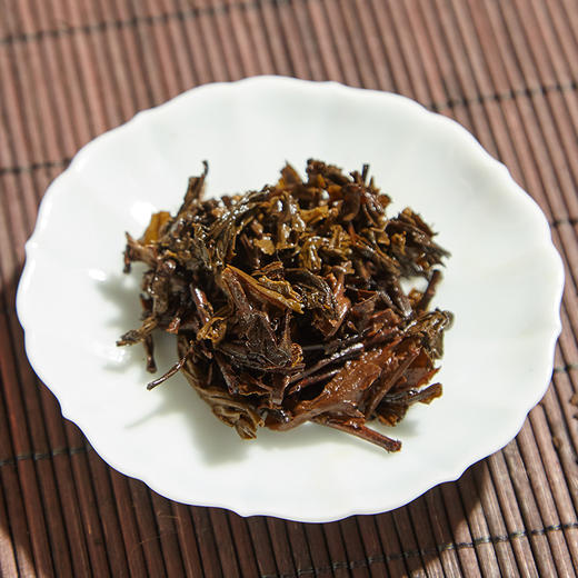 【安化黑茶】千秋界丨手筑茯砖 湖南安化黑茶 2017年 480g 金花繁茂，菌花香浓郁 商品图5