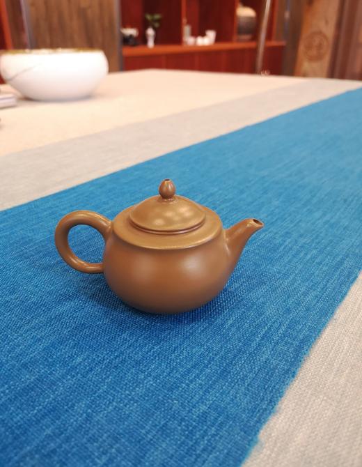 台湾名家陈友福壶
