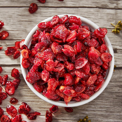 山野里蔓越莓干100g袋小红莓蜜饯果干休闲零食酸甜开胃红宝石烘焙曲奇