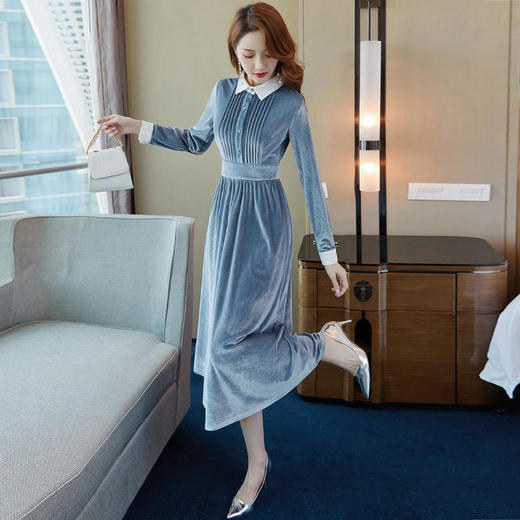 HT5143 金丝绒连衣裙女秋冬收腰显瘦丝绒气质女神范衣服 商品图1