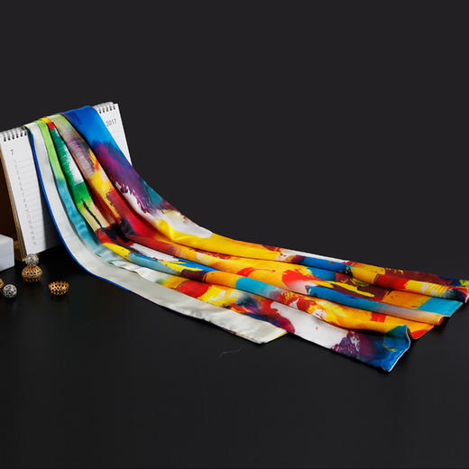 真丝喷绘双面长巾 HA4643 商品图3