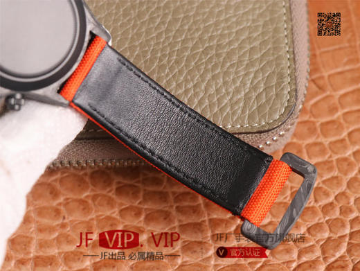 WWF劳力士，宇宙计时迪通拿系列，碳纤维材质打造，镜面双面电镀高透膜工艺，上海7750计时机芯，功能同步原装！男士腕表，绢丝表带，自动 商品图9