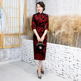 JLM-9025秋季新款丝绒旗袍长款绣花走秀旗袍