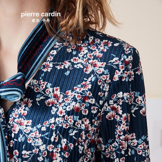 皮尔卡丹女装秋冬新款条纹状碎花连衣裙知性女装A字裙P94DL23L3
 商品图3