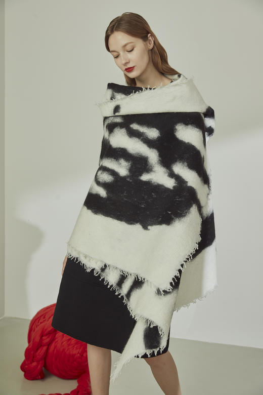 手工毛毡羊绒艺术披肩 SJF91P604N 商品图1