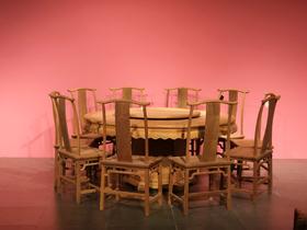 红桥红  家具严选  缅甸花梨(大果紫檀）  【178 雕花牙边六角底座 圆餐桌】