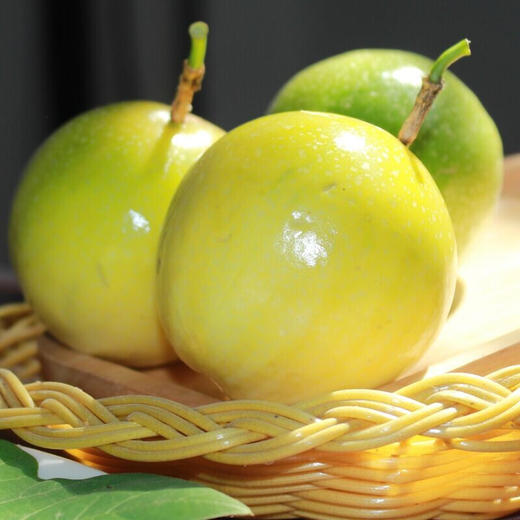 【身披金甲，心怀不惧】黄金百香果 香甜多汁百香果 生鲜水果 黄皮黄金百香果 商品图3