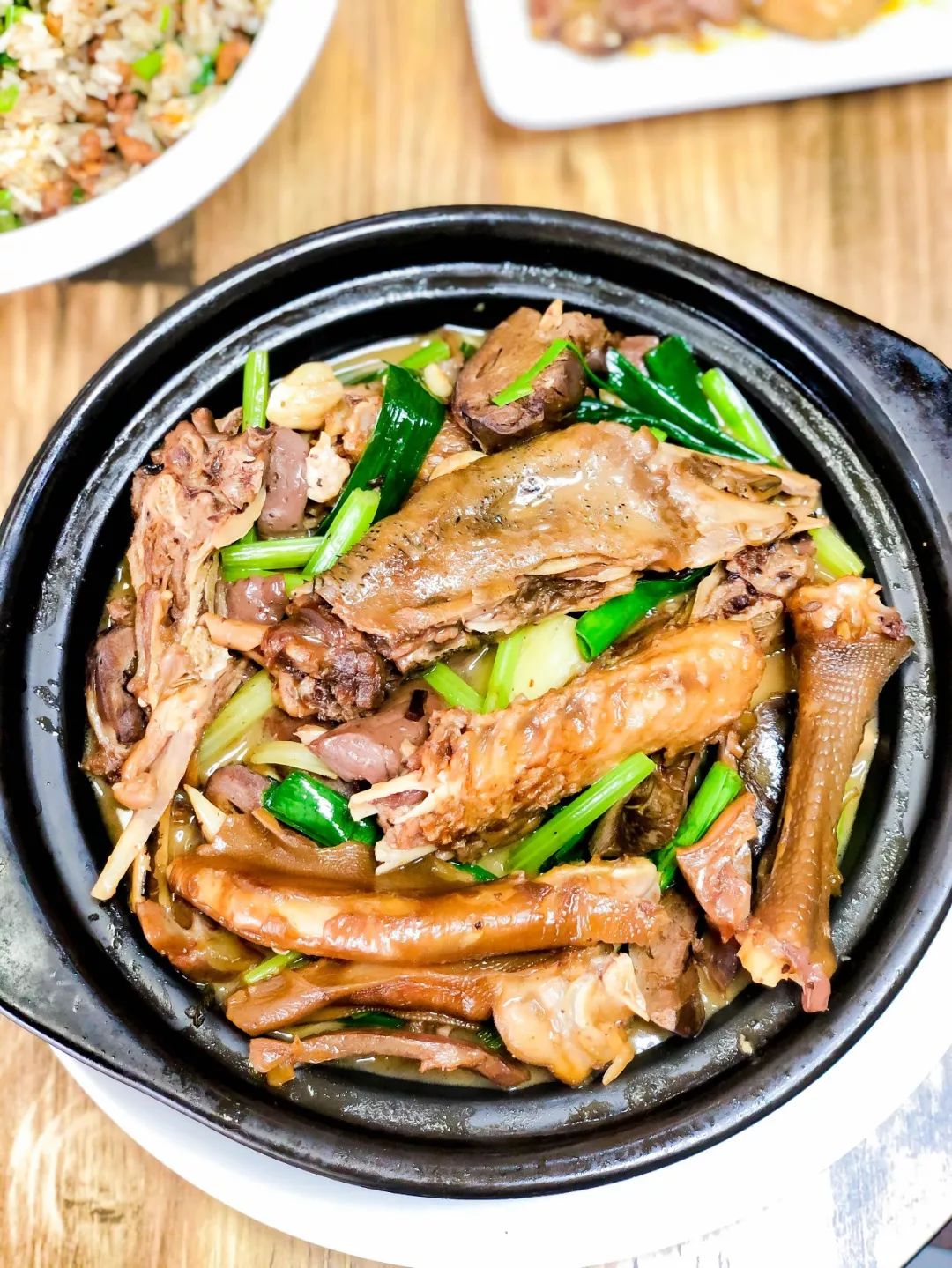 鹅城滋补鹅煲套餐4折开抢!2-4人招牌鹅宴套餐低至88元