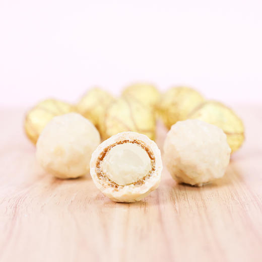 零零猪 白芸豆燕窝胶原蛋白肽巧克力珠营养健康代餐球