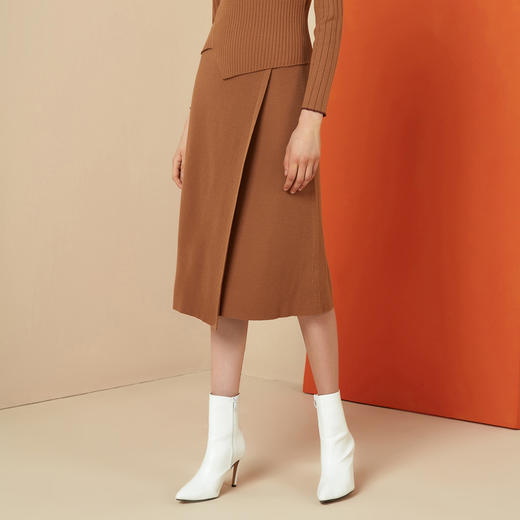 EITIE爱特爱秋冬新款时尚包臀保暖中长款针织半身裙秋冬女6001723 商品图2