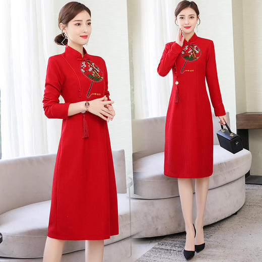 AHM  yslg8288长袖复古绣花中长款旗袍式连衣裙【优】 商品图0