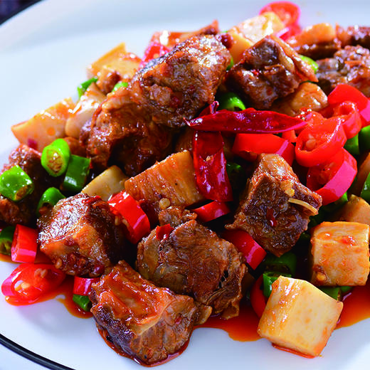 香辣牛腩300g方便速食菜肴