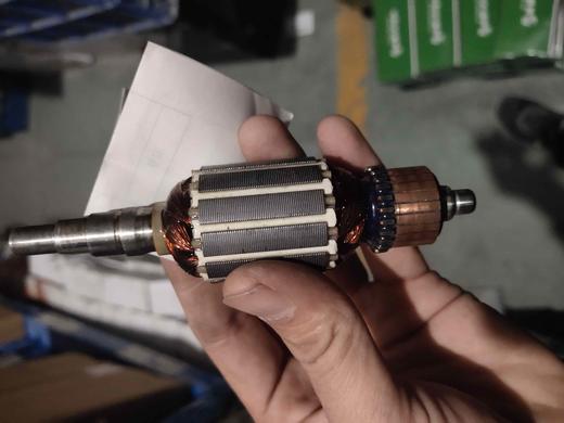 【货号04177】特价9035砂光机转子9.9元一只。 商品图1