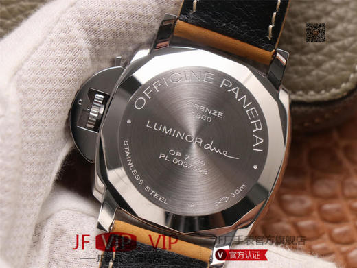 VS沛纳海904，表径42mm，一款适合亚洲手腕的腕表，碳黑锻面放射纹表盘，316L精钢，强效抗蚀的钢合金。小手腕福利，上手非常漂亮 商品图6