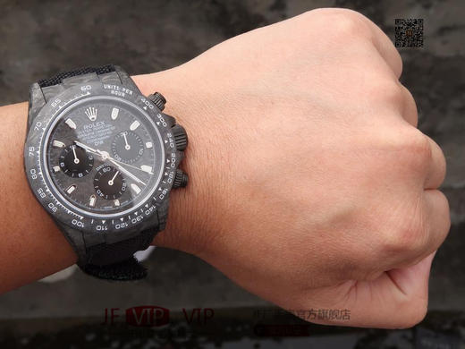 DIW劳力士宇宙计时迪通拿系列，上海7750计时机芯，表壳碳纤维材质打造，镜面双面电镀高透膜工艺，男士腕表，绢丝表带，自动机械机芯，密底 商品图9