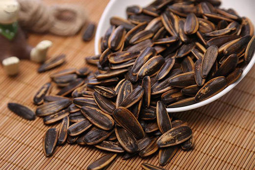 【6.9元/斤】散称五香瓜子②（0900714） 商品图0