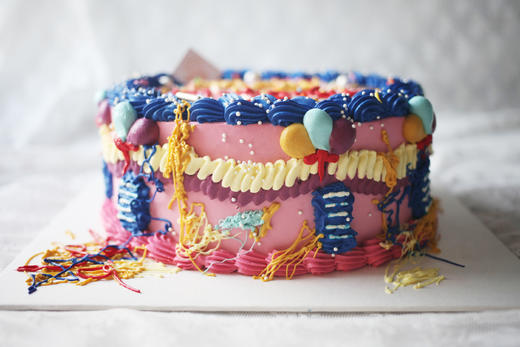 女孩款 复古裱花 多巴胺色系 撞色 商品图1