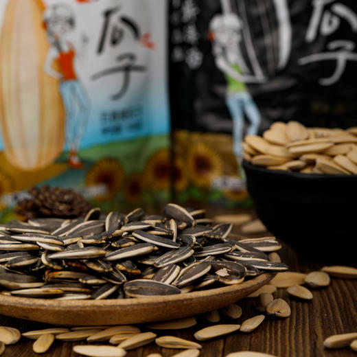 内蒙古.巴彦淖尔瓜子 60年古法传承工艺 颗颗精选 粒粒奇香 只用当年新采收的瓜子 商品图2