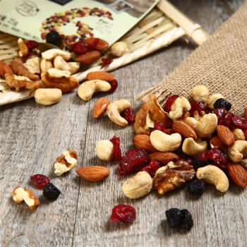 沃隆每日坚果 750g 商品图1