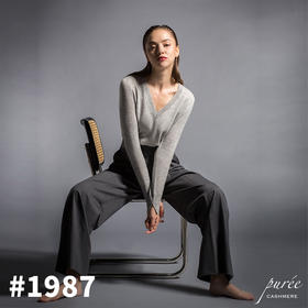 #1987 Deep V-neck Basic V领基础款毛衣