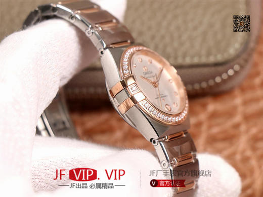 3S欧mi茄第五代星座系列，29mm，升级版8700机芯甲板搭载与正品一致的避震器，甲板内部沿用极为稳定的nh05机芯;全新的台湾石托使字面更加细腻，女士腕表，自动机械机芯，精钢表带，透底。 商品图5