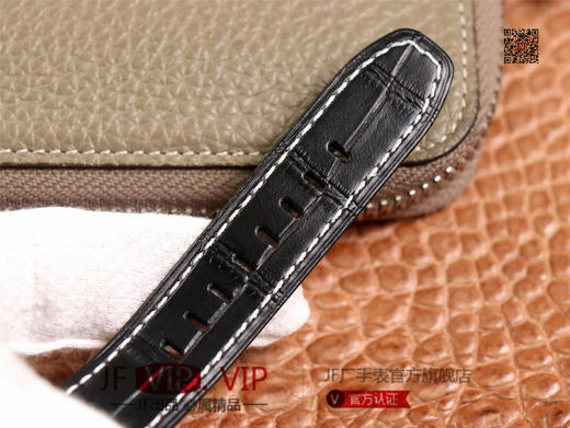 TNK徕卡100周年Valbray EL腕表，采用原装功能相同的计码机芯 7750自动机械 46mm的直径，只要转动手表就可以控制“光圈”大小 ，男士腕表，自动机械机芯，皮表带，透底。 商品图13