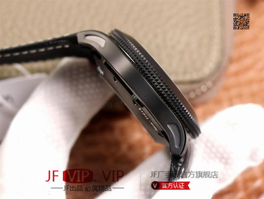 TNK徕卡100周年Valbray EL腕表，采用原装功能相同的计码机芯 7750自动机械 46mm的直径，只要转动手表就可以控制“光圈”大小 ，男士腕表，自动机械机芯，皮表带，透底。 商品图9