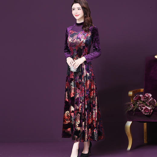 WXY-3959W秋冬新品烫钻立领长袖修身时尚洋气阔太太连衣裙 商品图1