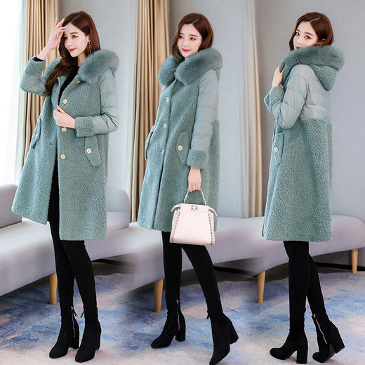 LJY-F7702-1117冬季颗粒绒拼接大毛领连帽女式棉衣 商品图0