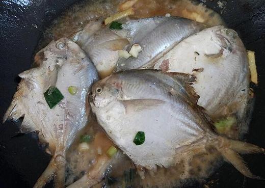 白鲳鱼(1斤装)4一5条// 商品图5