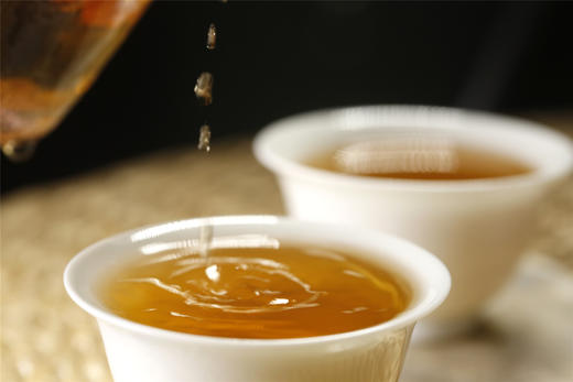 十七年陈 蜜香高亢  下关铁饼T8613（2007） 商品图4