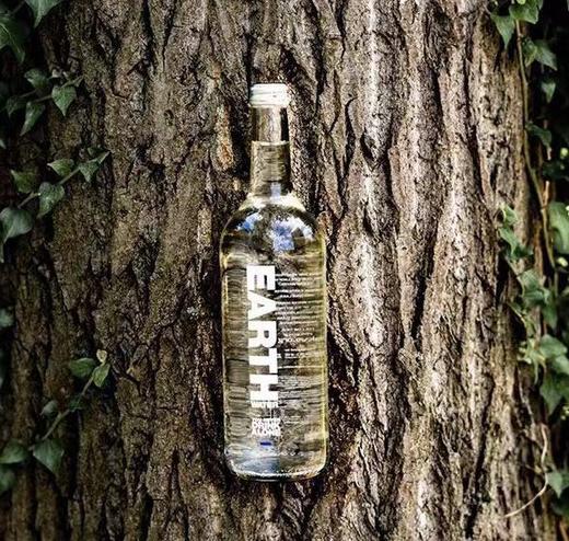 一众奢侈大牌VIP客户用水—
Earth Water纯净水/气泡水 商品图3