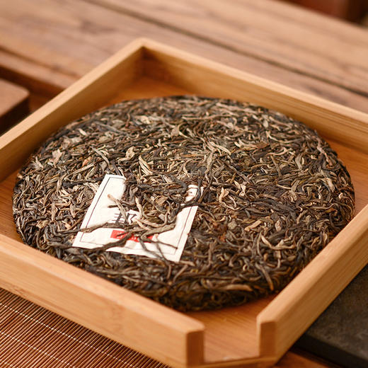 百花吟茶叶云南普洱茶生茶饼2017邦崴古树纯料春茶357克饼