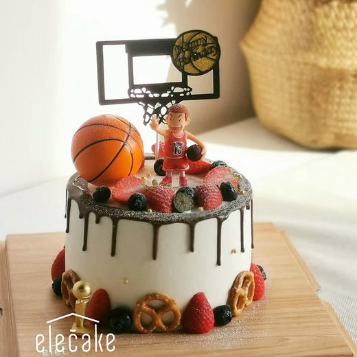 灌篮高手蛋糕（摆件人物随机） 商品图0