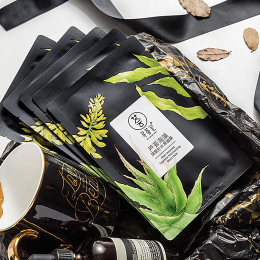 【三等奖】寻荟记芦荟海藻颗粒清洁黑面膜敏感肌肤深层补水保湿滋养男女学生 商品图5