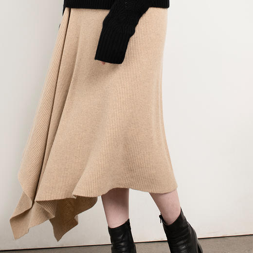 322设计款女士纯山羊绒不规则罗纹半身裙 商品图2