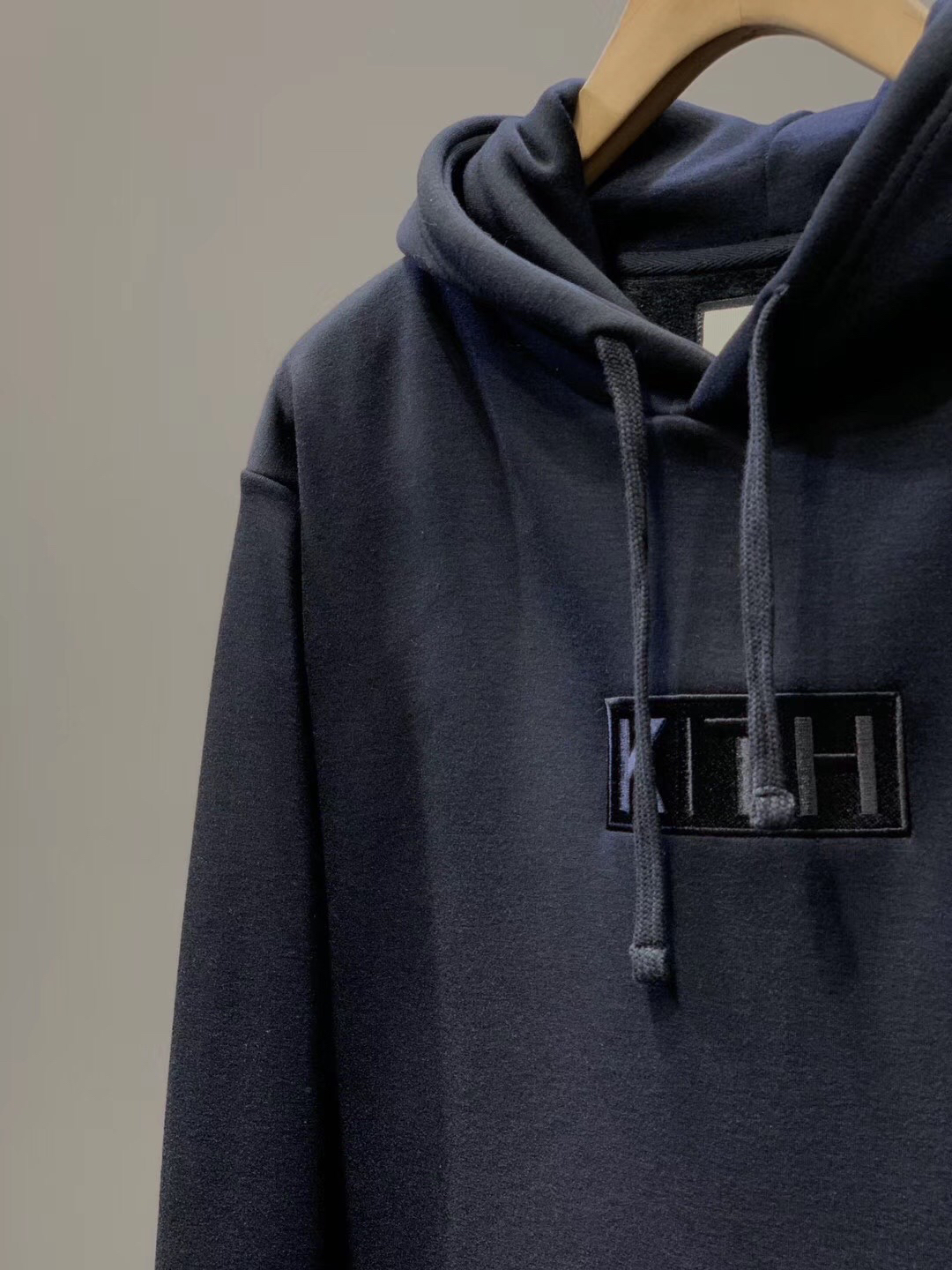 【贞品潮牌】整单 kith帽衫 460克重 2道孝素洗 厚款连帽卫衣,内里加