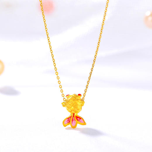 中银金行黄金金鱼吊坠女款足金吊坠波妞烤漆小金鱼挂坠送礼黄金吊坠重量约0.15g赠银项链DSCA0127 商品图2