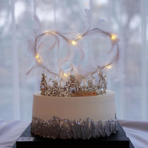 水晶柱皇冠定制蛋糕 商品图0