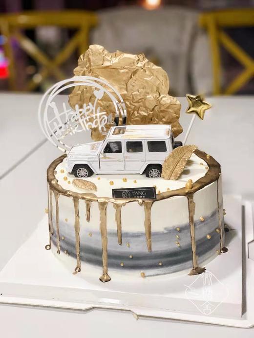 男人的梦想汽车蛋糕 商品图0