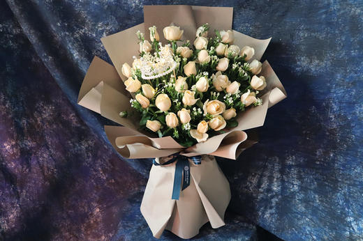 我的爱只留给你----33支玫瑰花束十选一 商品图7