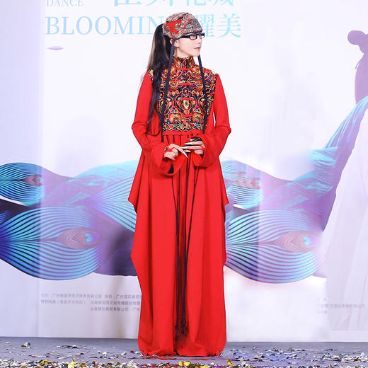 【经典设计】烟入墨刺绣连衣裙 | 杨丽萍同款 | 黑色现货加急发  商品图1