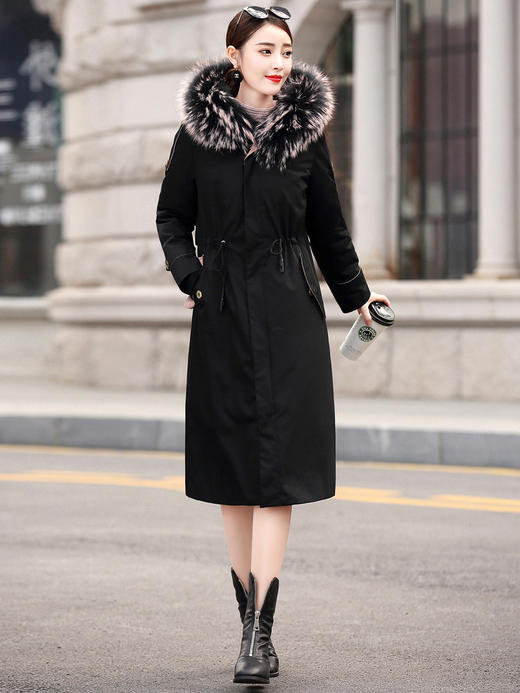 WYG-67038冬季新款爆款女装时尚大毛领长款过膝派克服 商品图3